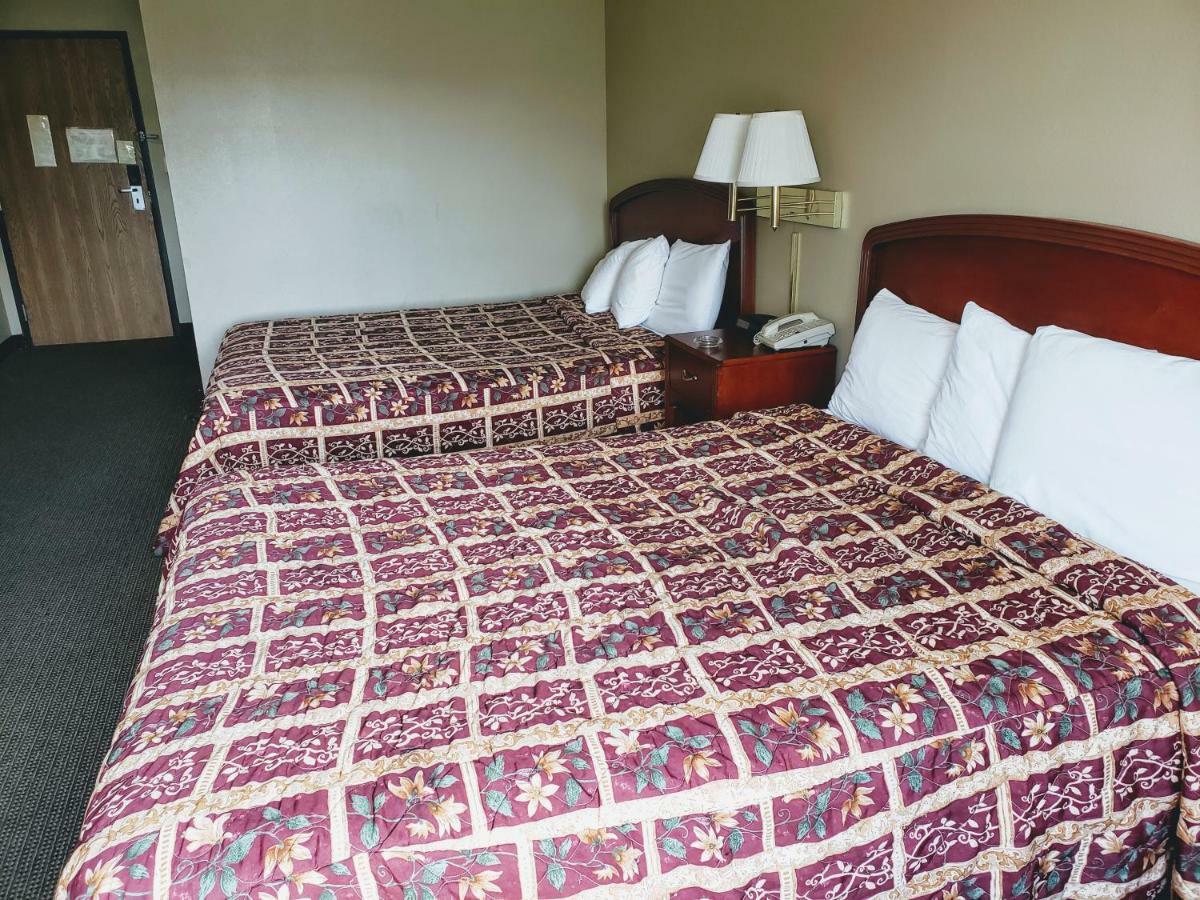 Days Inn & Suites By Wyndham Of Morris Εξωτερικό φωτογραφία